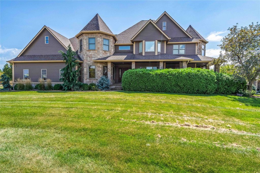 1342 NE Tuscany Boulevard, Ankeny, IA 50021