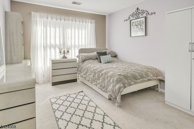 99 Genoble Rd, Montville Twp., NJ 07045