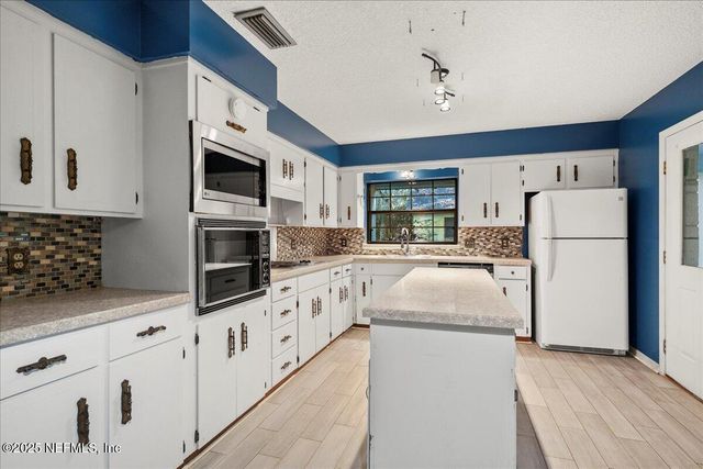 3136 COUNTRY CREEK Lane, St. Augustine, FL 32086