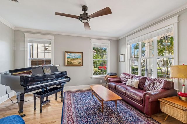 2601 W MORRISON AVENUE, Tampa, FL 33629