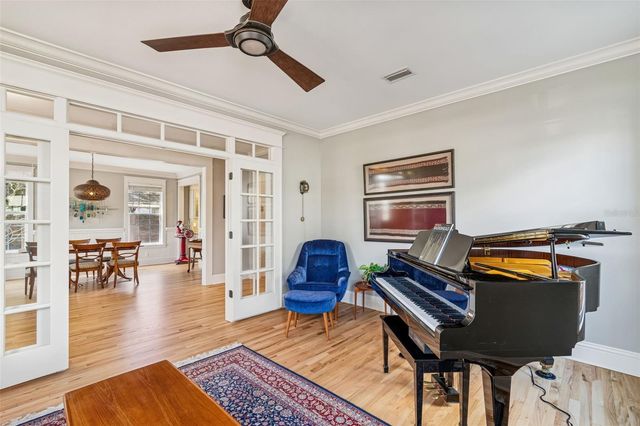 2601 W MORRISON AVENUE, Tampa, FL 33629