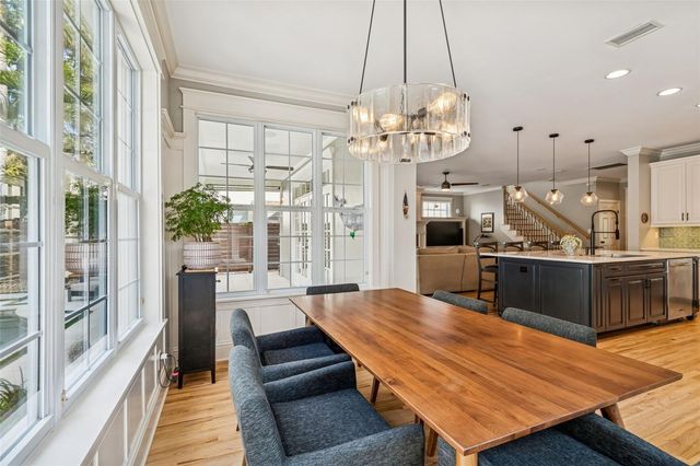 2601 W MORRISON AVENUE, Tampa, FL 33629