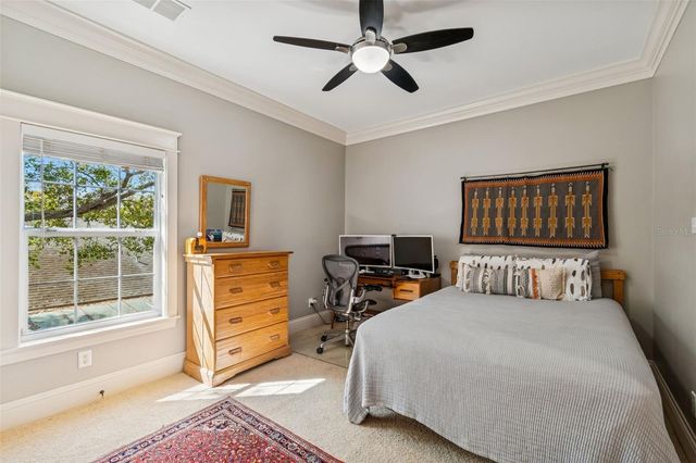 2601 W MORRISON AVENUE, Tampa, FL 33629