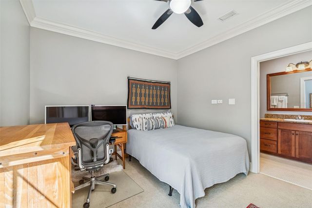 2601 W MORRISON AVENUE, Tampa, FL 33629