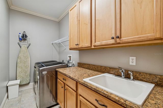 2601 W MORRISON AVENUE, Tampa, FL 33629