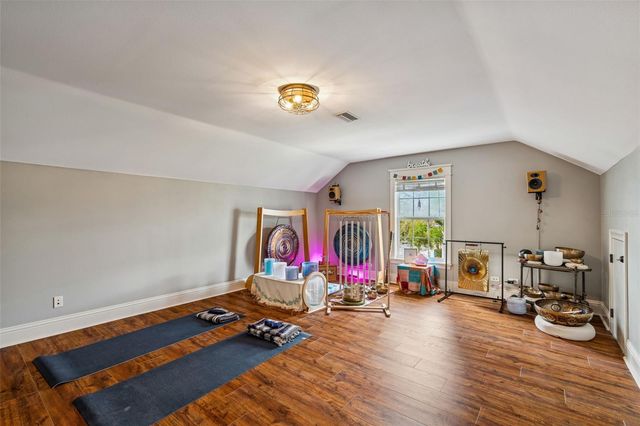 2601 W MORRISON AVENUE, Tampa, FL 33629