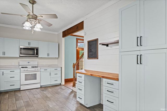 281 Washington Street, Dayton, IN 47941