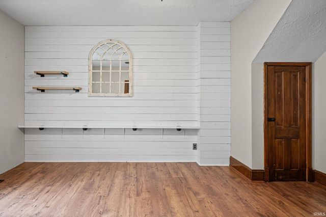281 Washington Street, Dayton, IN 47941