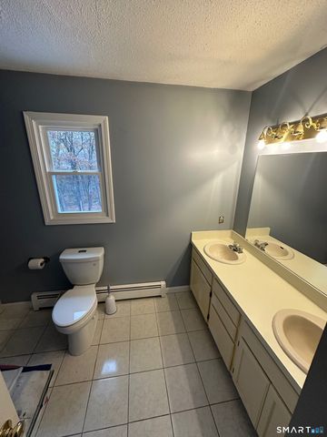 120 Tyler Way, Bristol, CT 06010