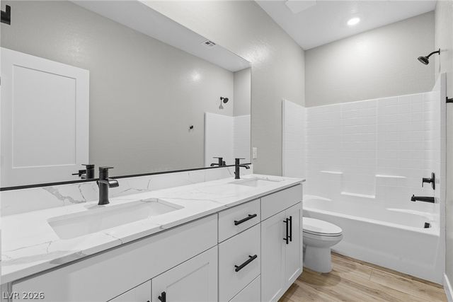 4524 Cave Lake Avenue, North Las Vegas, NV 89032