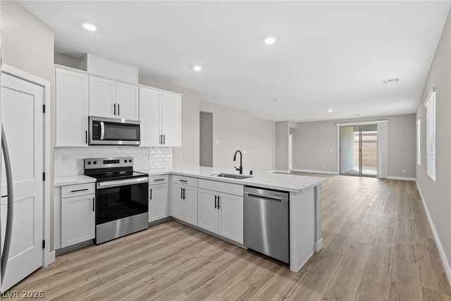 4524 Cave Lake Avenue, North Las Vegas, NV 89032