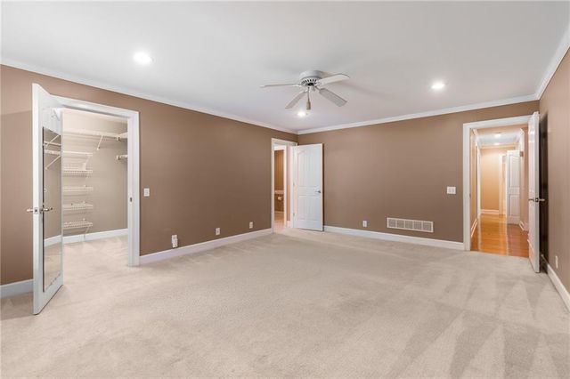 6628 Windvane Point, Clermont, GA 30527