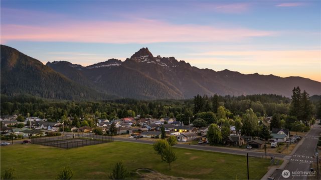 810 Sauk Avenue, Darrington, WA 98241