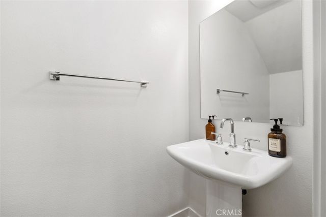725 Hazel, Rancho Mission Viejo, CA 92694