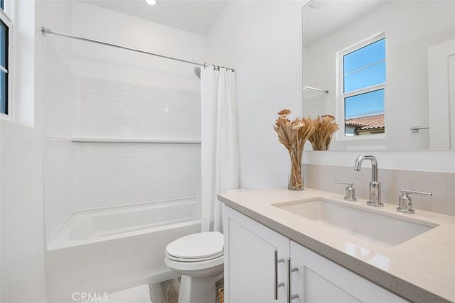 725 Hazel, Rancho Mission Viejo, CA 92694