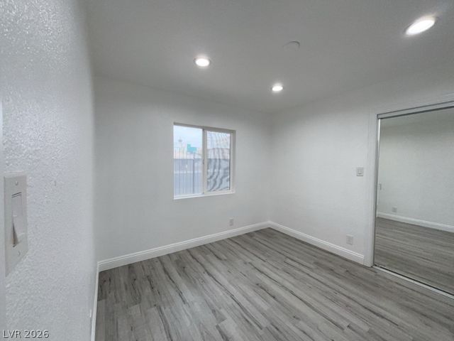 536 South 11th Street 1, Las Vegas, NV 89101