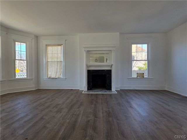 2505 Genesee Street, Utica, NY 13501