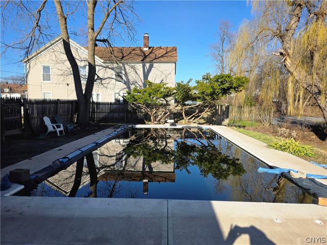2505 Genesee Street, Utica, NY 13501