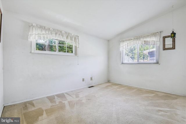 2907 LIGHTFOOT DR, Baltimore, MD 21209