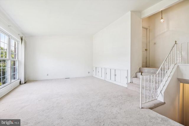 2907 LIGHTFOOT DR, Baltimore, MD 21209