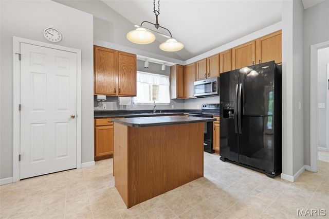 420 Bittersweet Drive, O'fallon, MO 63366