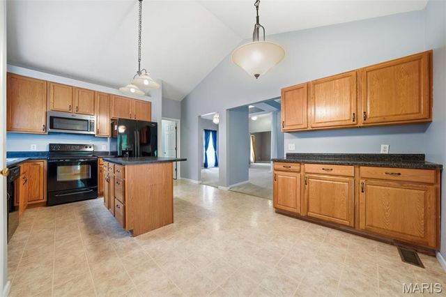 420 Bittersweet Drive, O'fallon, MO 63366