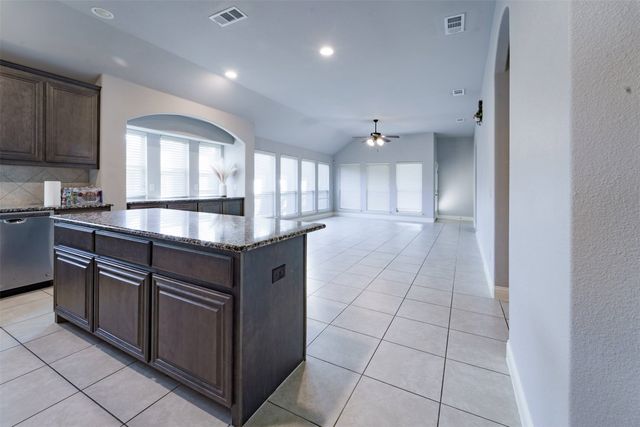 1722 Sandalwood Lane, Anna, TX 75409