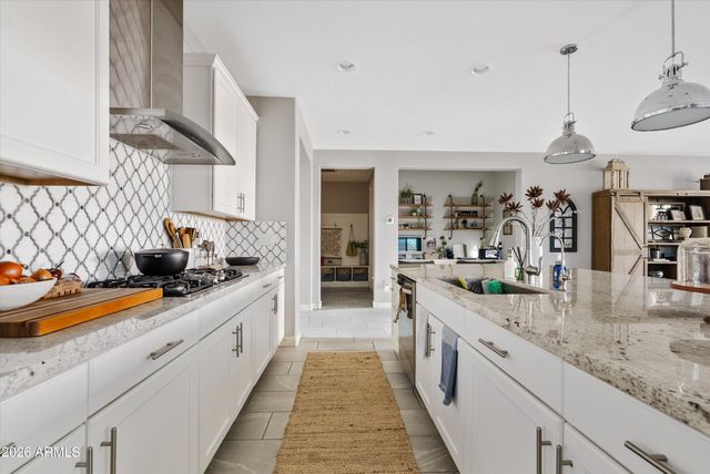 9636 W DONALD Drive, Peoria, AZ 85383