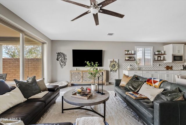 9636 W DONALD Drive, Peoria, AZ 85383