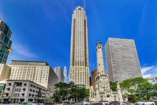 800 N MICHIGAN Avenue 4801, Chicago, IL 60611