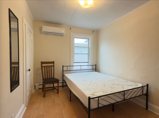 2 Sherman St AA3, Cambridge, MA 02138