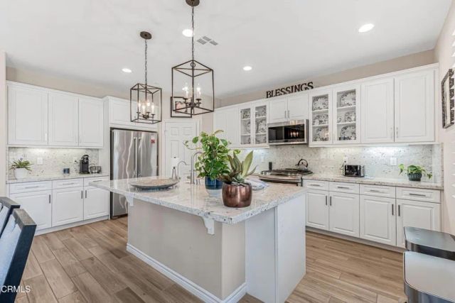 675 Rio Grande Way, Oxnard, CA 93036