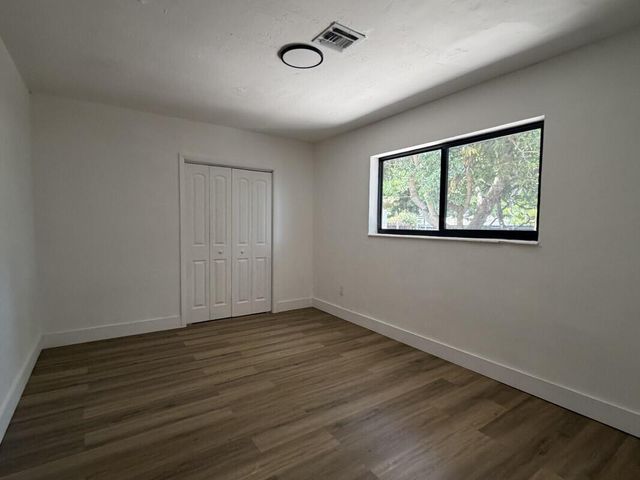 3611 SW 33rd Avenue, West Park, FL 33023