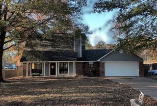 313 Jo Lacey Drive, Shreveport, LA 71107