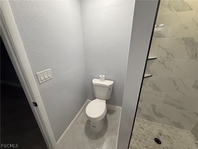 715 Shadyside ST, Lehigh Acres, FL 33936