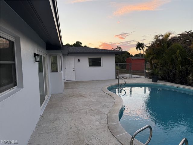 715 Shadyside ST, Lehigh Acres, FL 33936