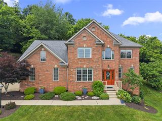 4016 Rustic Woods Dr, Jefferson Hills, PA 15025