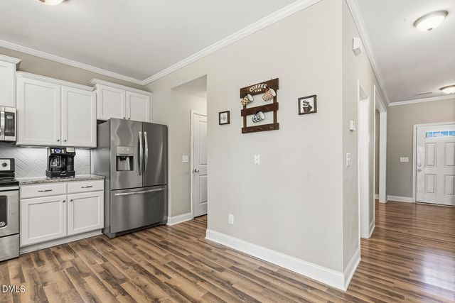 40 E Arbor Cove Court, Zebulon, NC 27597