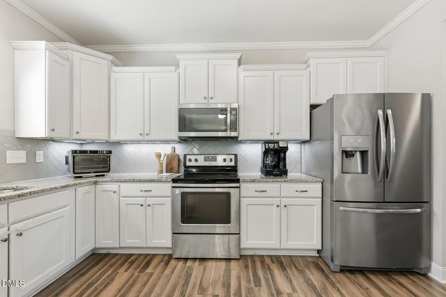 40 E Arbor Cove Court, Zebulon, NC 27597