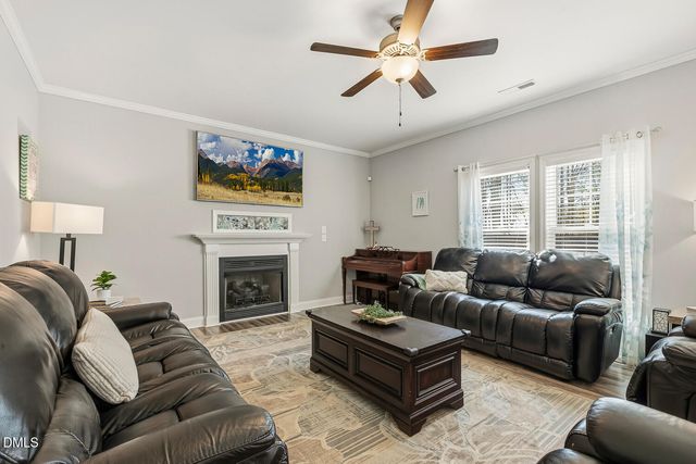 40 E Arbor Cove Court, Zebulon, NC 27597