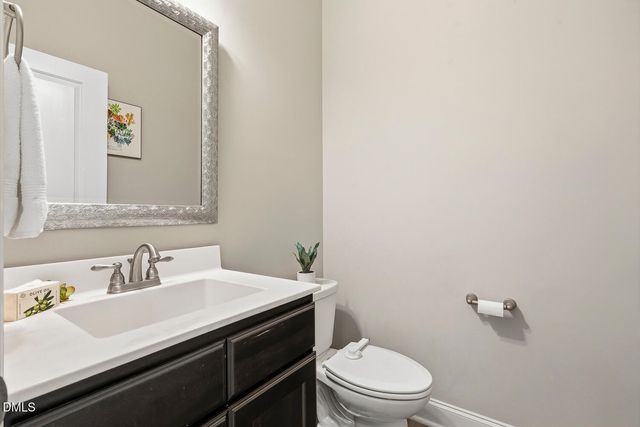 40 E Arbor Cove Court, Zebulon, NC 27597