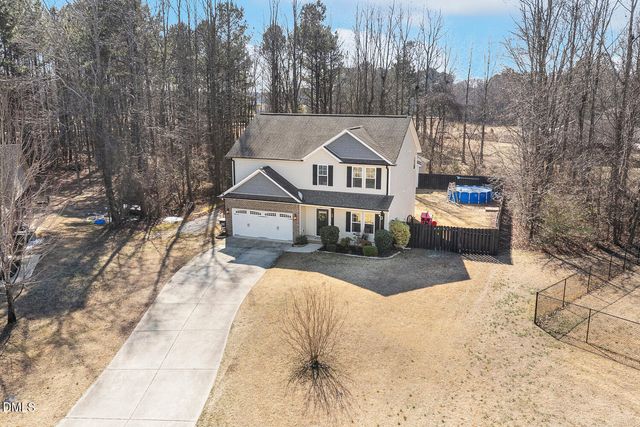 40 E Arbor Cove Court, Zebulon, NC 27597