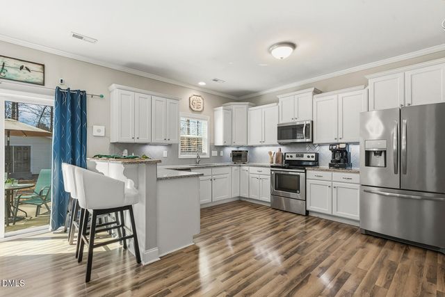 40 E Arbor Cove Court, Zebulon, NC 27597