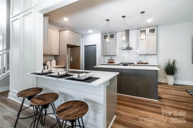 240 Mark Ryan Lane, Dallas, NC 28034