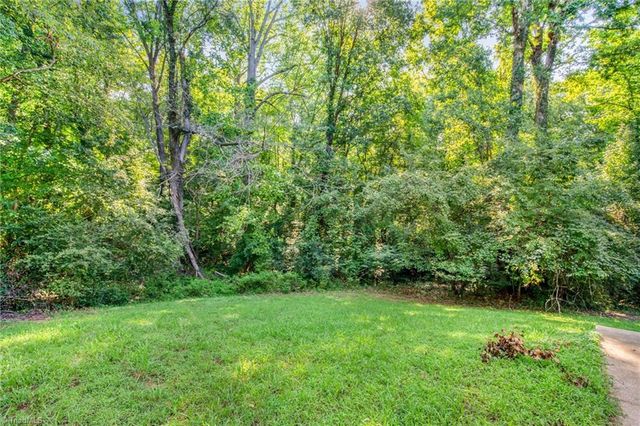 123 Old Linville Road, Kernersville, NC 27284