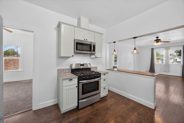 1407 E Street, Reedley, CA 93654