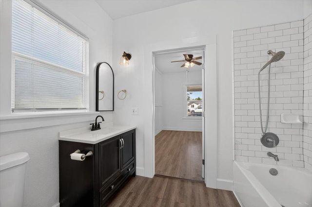 1407 E Street, Reedley, CA 93654