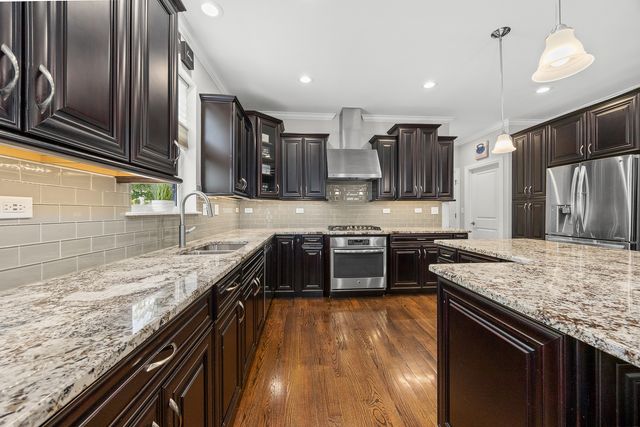 1354 35th Street, Downers Grove, IL 60515