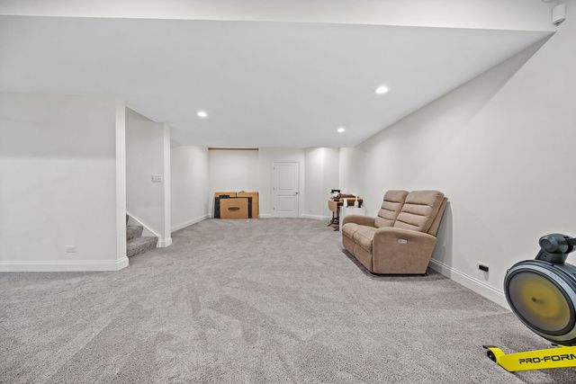 1354 35th Street, Downers Grove, IL 60515