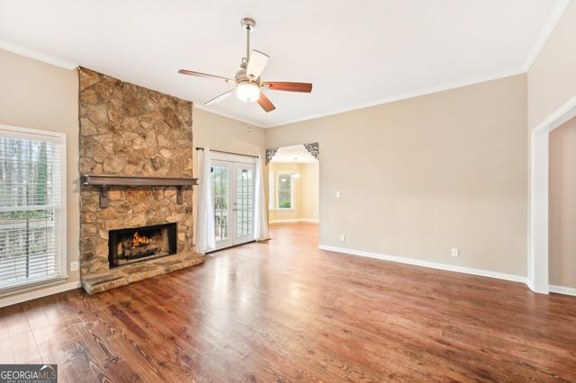 105 Spring Forest Way, Sharpsburg, GA 30277